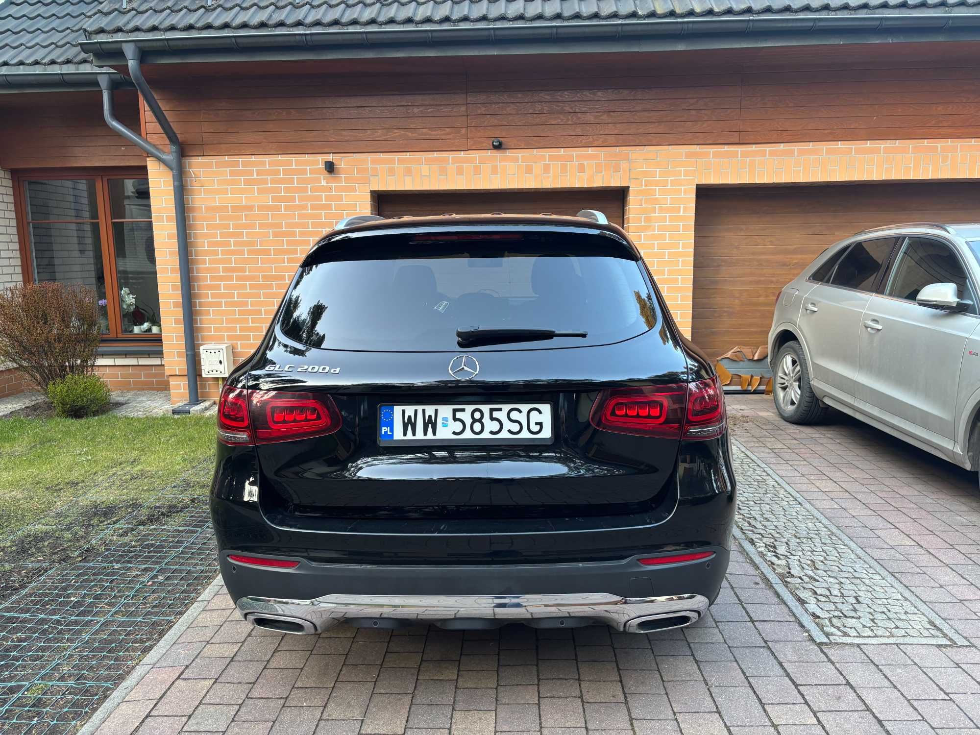 Mercedes Benz GLC200d Business Edition, bezwypadkowy, 1 właściciel