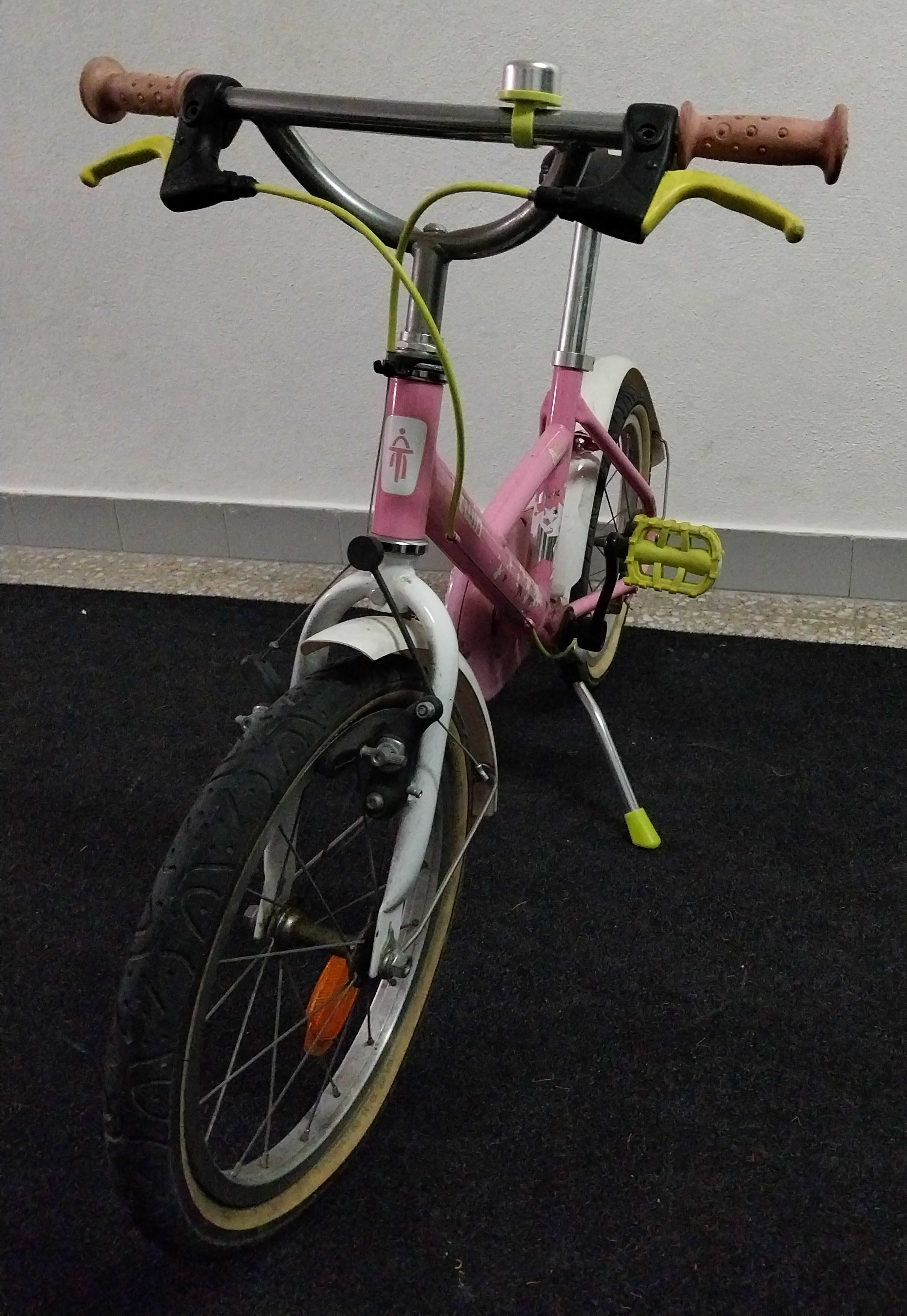 Bicicleta de criança (menina)