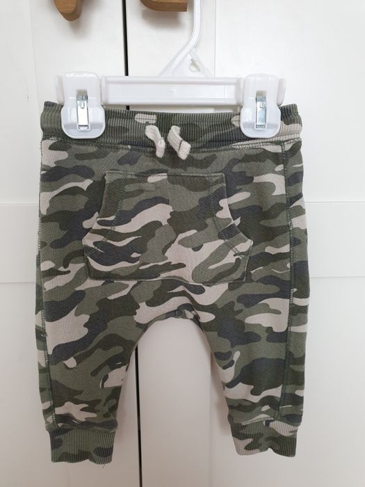 Zara spodnie 68 74 wojskowe khaki stan idealny