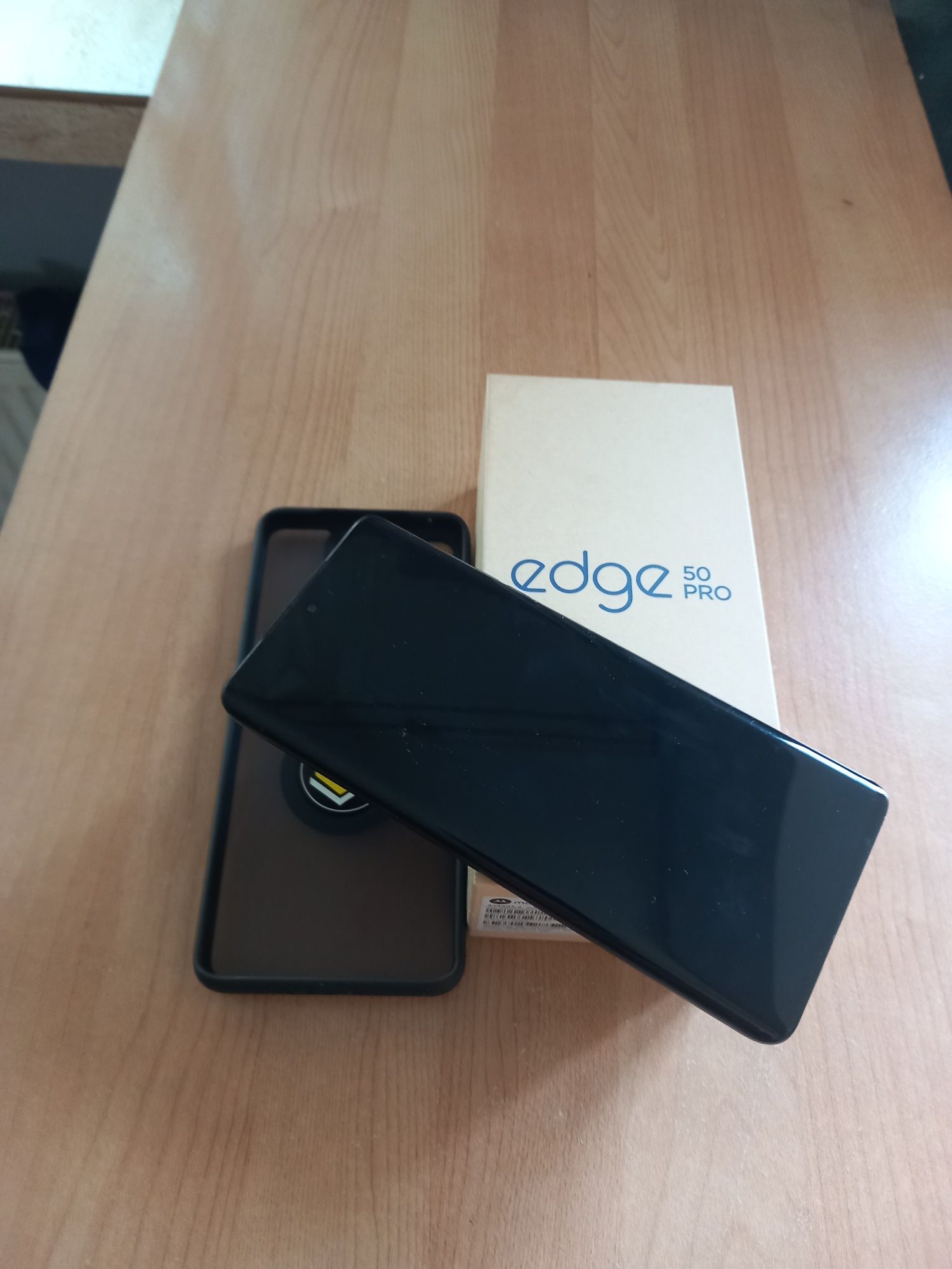 Sprzedam Motorolę edge 50 pro