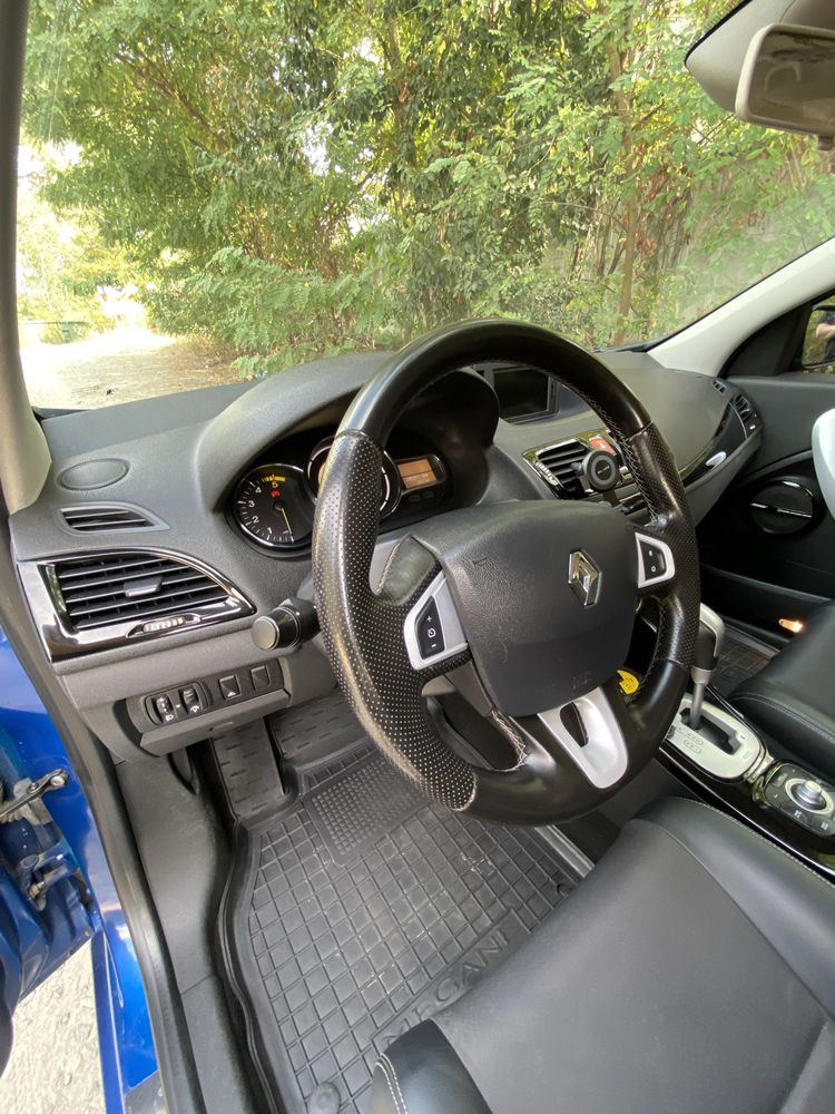 Продам renault megane 3