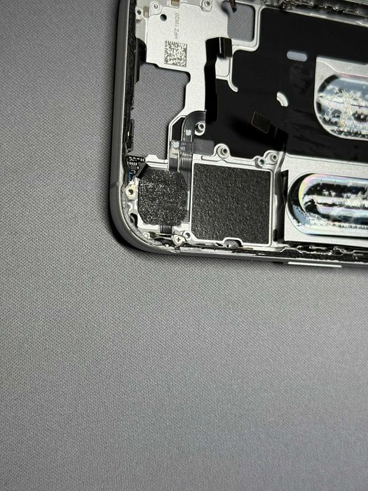 iPhone 16 | Korpus ramka middle frame mid system obudowa plecki