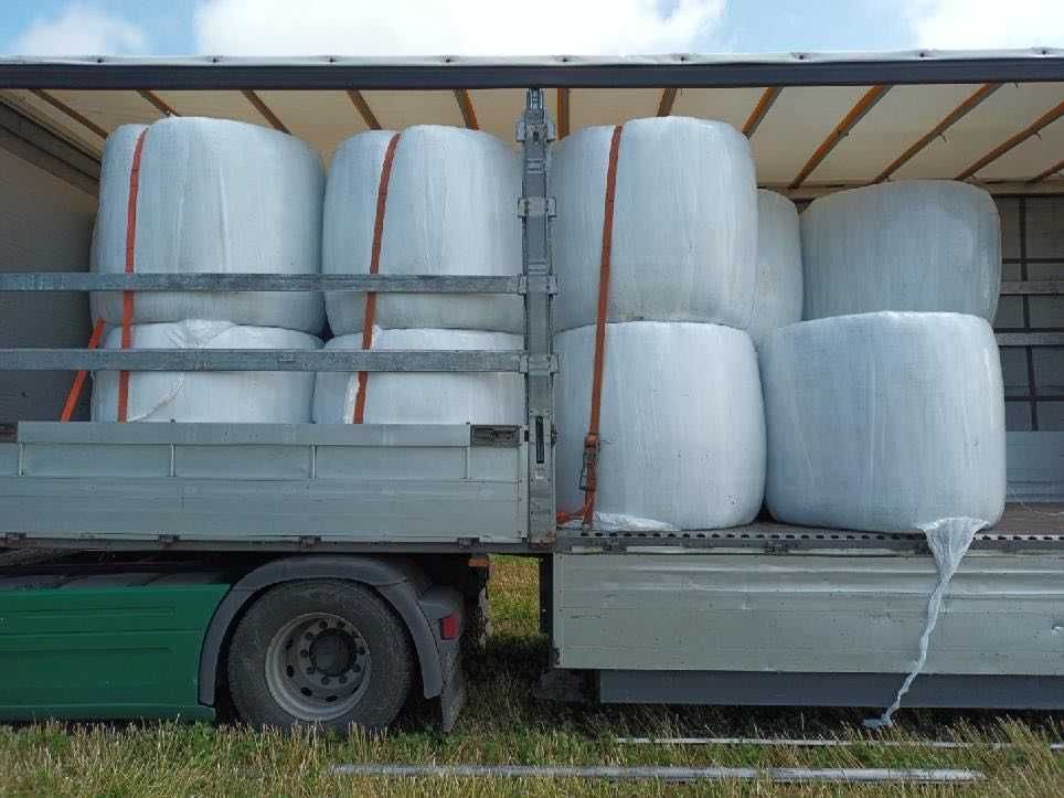 sianokiszonka trawa z kończyną - bele (możliwy transportw cenie)