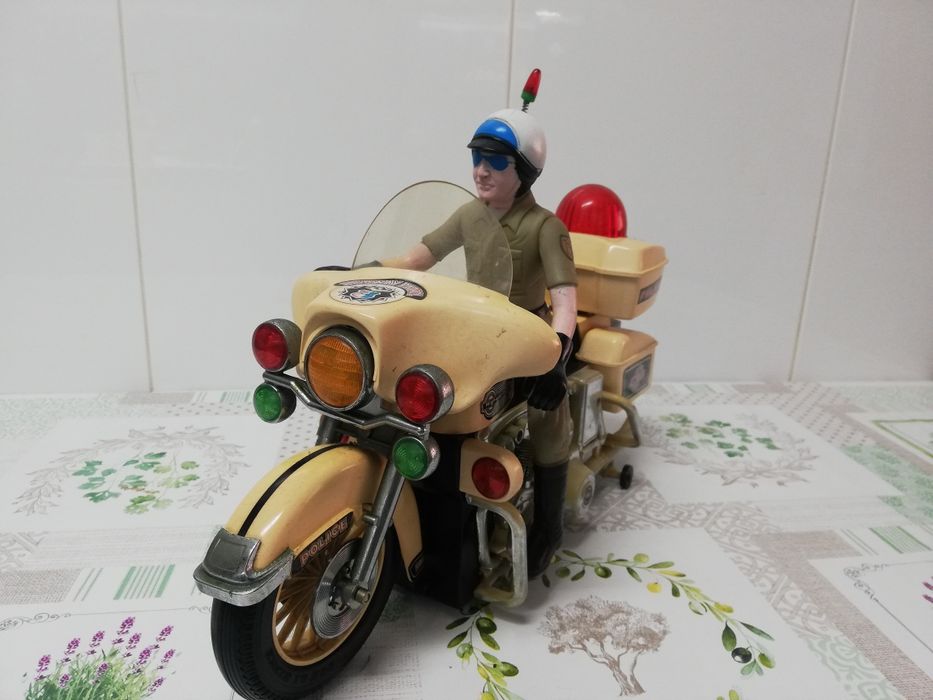 Mota Polícia anos 90 Highway Patrol