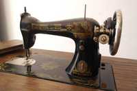 Máquina e costura antiga SINGER