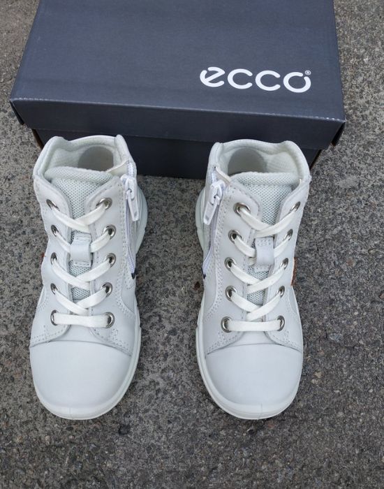 Ecco First кожаные ботинки р. 24 цвет белый