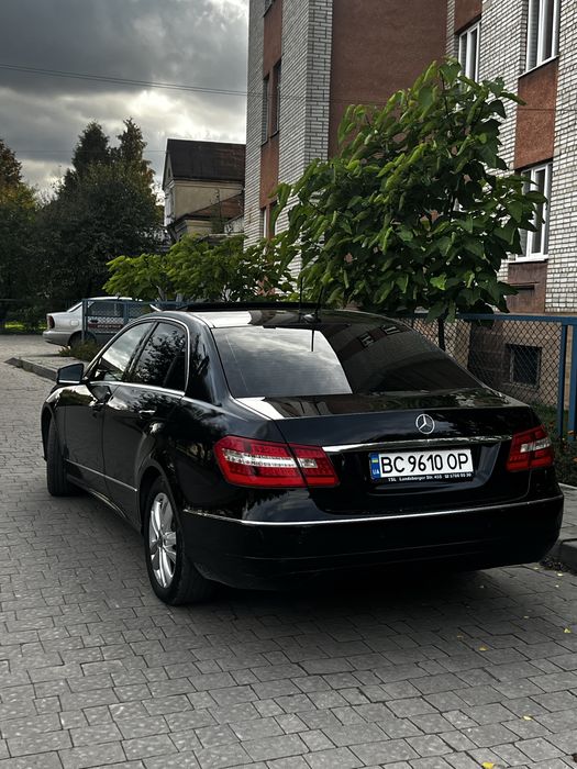 Mercedes-Benz E-Class, Мерседес 212 2011 рік