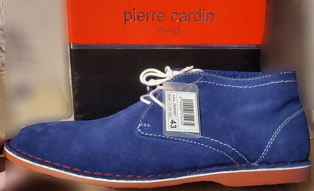 Майже Нові шикарні черевики дезерти Pierre Cardin оригінал.