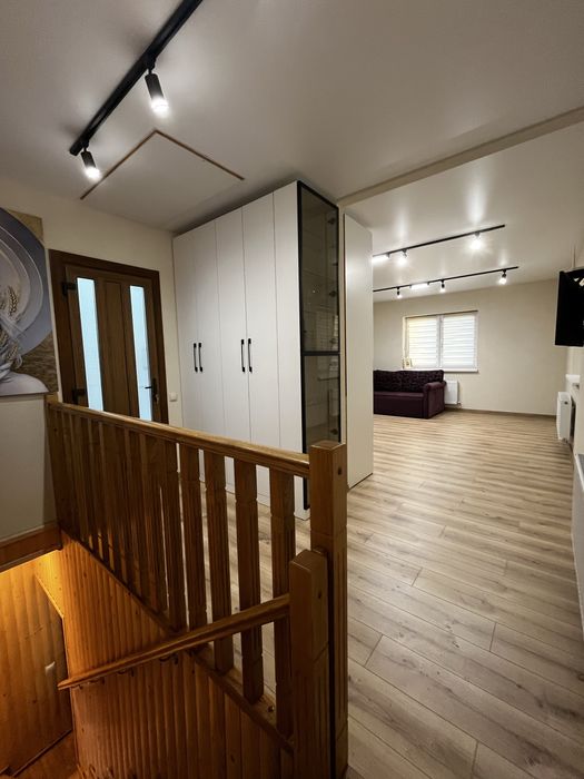 Оренда житла з гаражем подобово