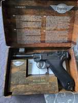 Parabelum P08 pistolet airsoft gun replica