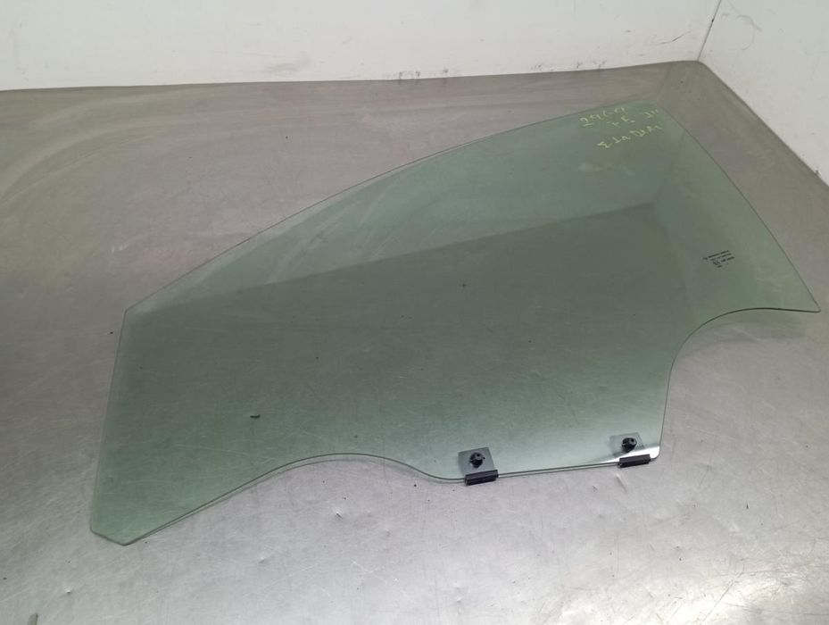 Vidro porta frente esquerda DACIA Sandero III