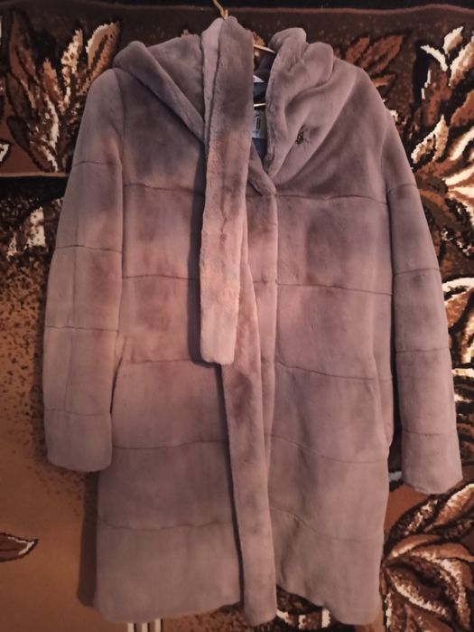 Продам шубу в ідеальному стані