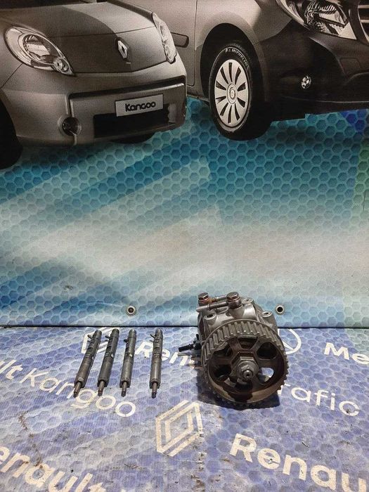 ТНВД Форсунка Е5 Паливний насос Рено Кенго Канго Kangoo  2009-2012