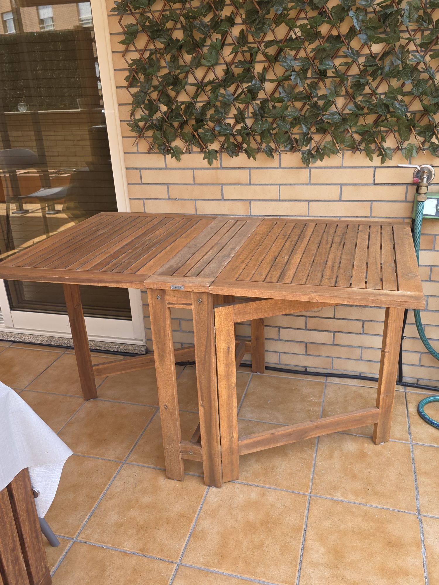 Mesa de Exterior em Acácia Kasa