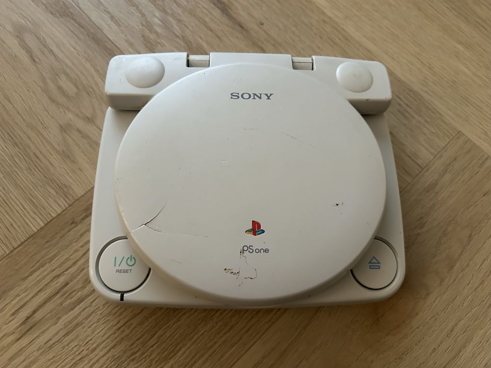 Sony PlayStation One ps One i ekran