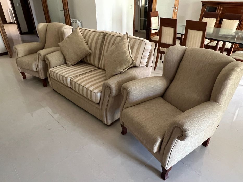 Impecável - Sofá, 2 cadeirões e 2 almofadas (venda separada)