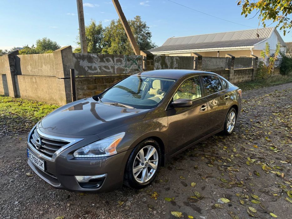Nissan Altima 2013 год