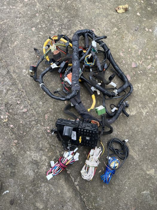 Блок запобіжників з усією електронікою до шивроле авео Т250