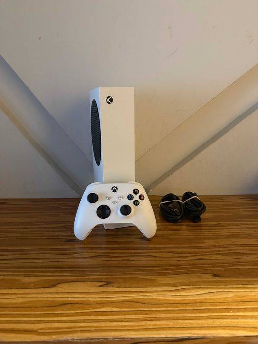 [Xbox] Konsola Xbox Series S + Pad Kontroler
