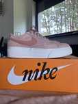 Sneakersy Nike różowe jak nowe 36 (22,5 cm)