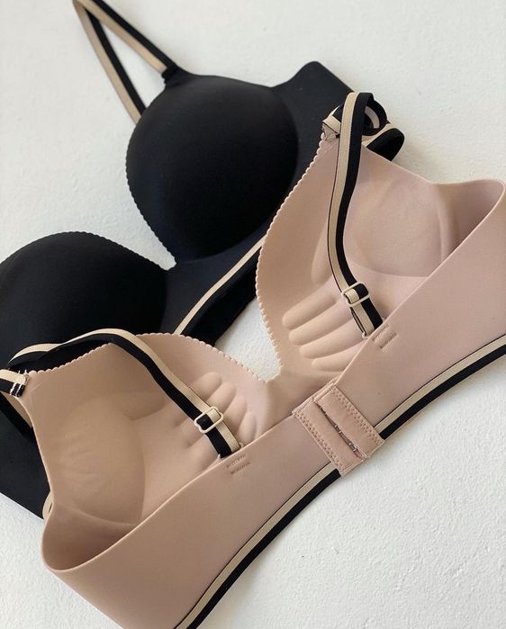 Безшовний бюстгальтер 80а/в с push up