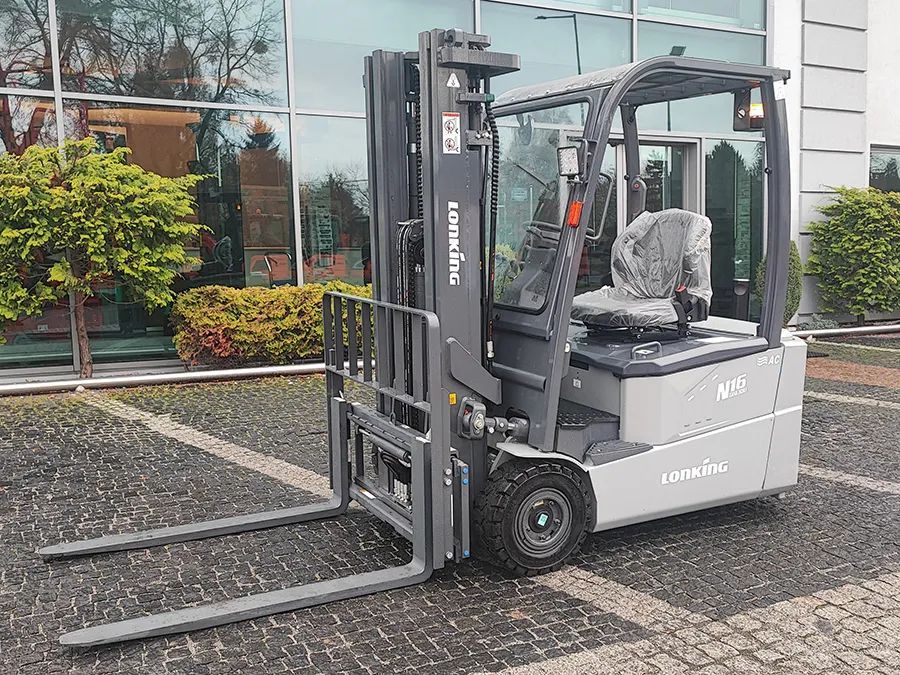 Lonking LG16BE  Wózek widłowy elektryczny LG16BE 1,6 t triplex 4,5 m NOWY