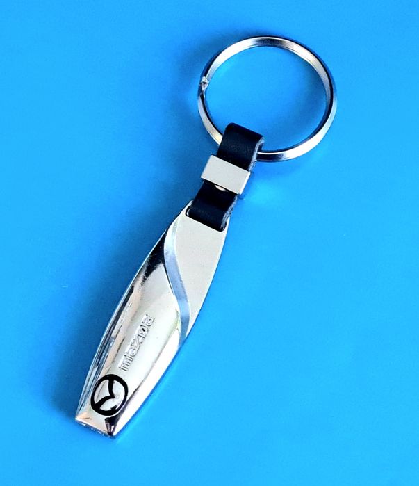 ** NOWY Breloczek MAZDA brelok do kluczy kluczyka zawieszka wisiorek