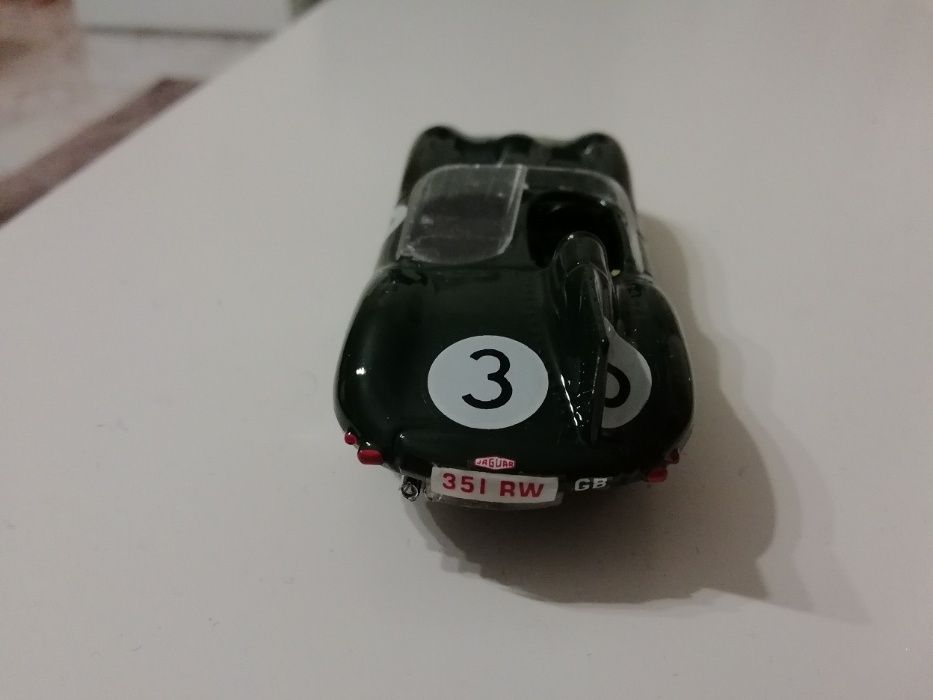 Jaguar D-type-Edição LimitadaLeMans 1956 Mike Hawthorn - 1/43