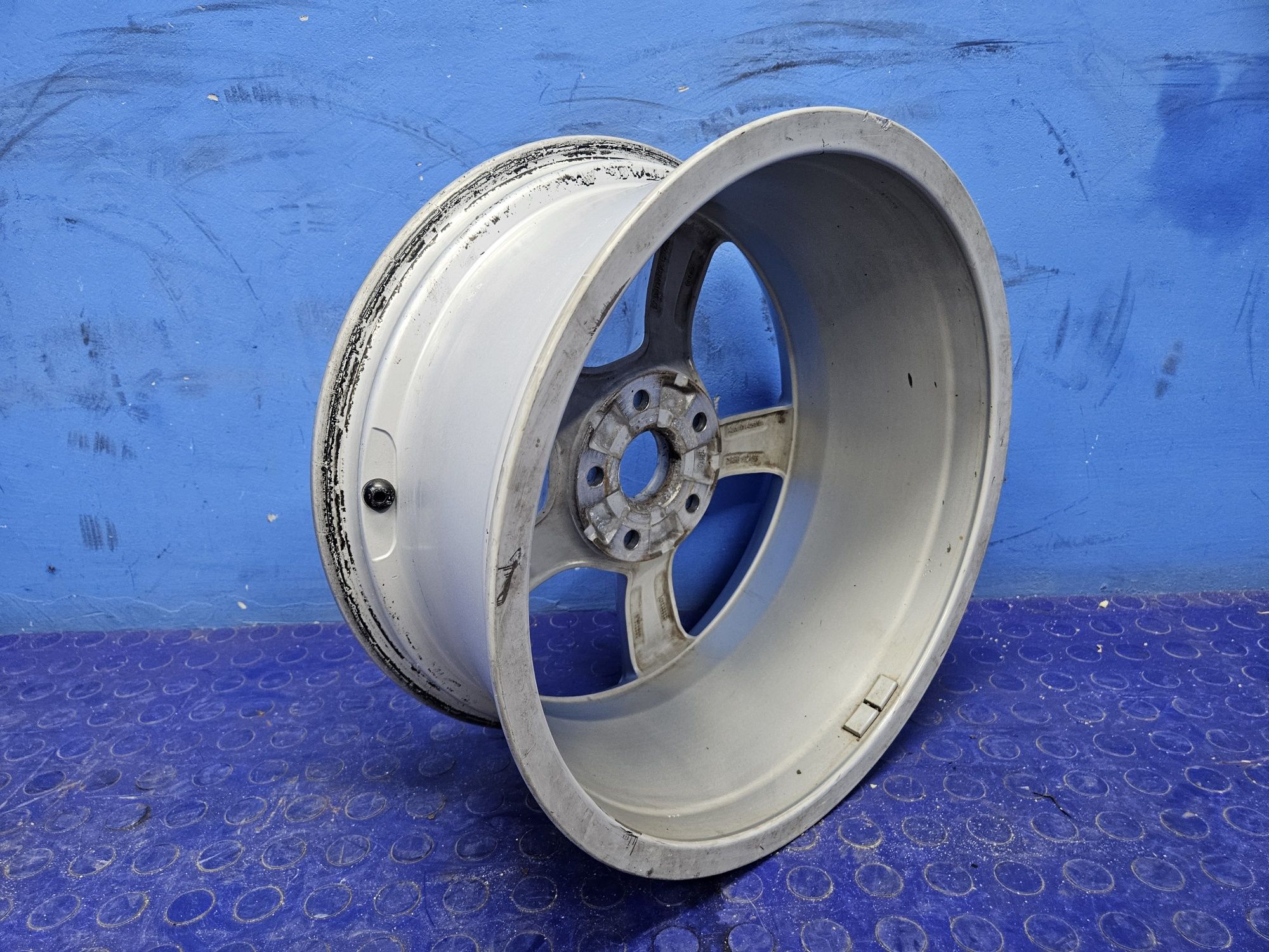 FELGA aluminiowa AUDI A3 8V 17" 7.5J ET 43 5x112 Oryginał