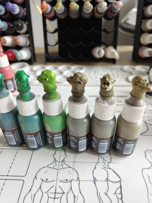 Two Thin Coats FARBKI 54 FARBY