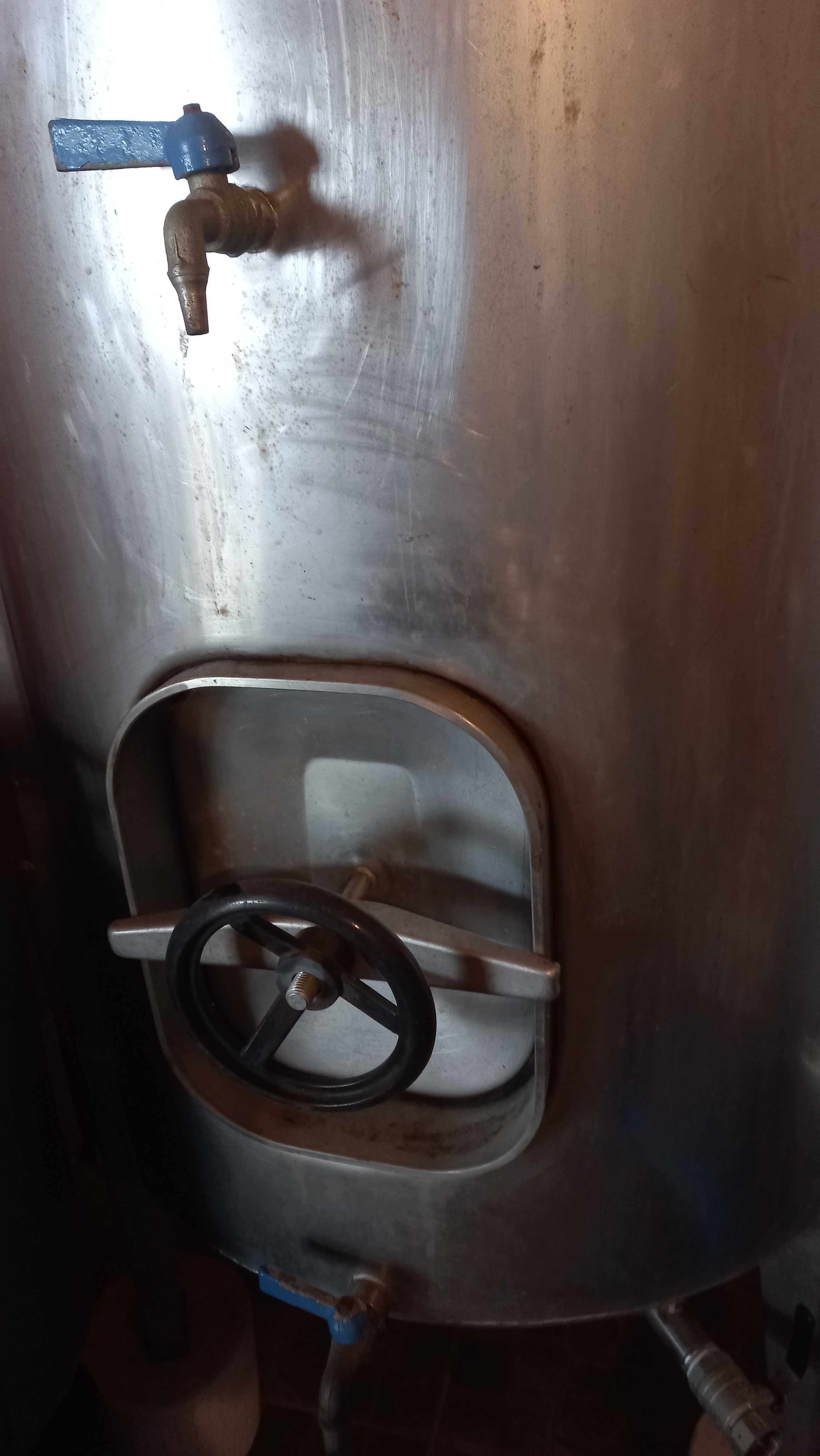 Depósitos inox para vinho ou azeite