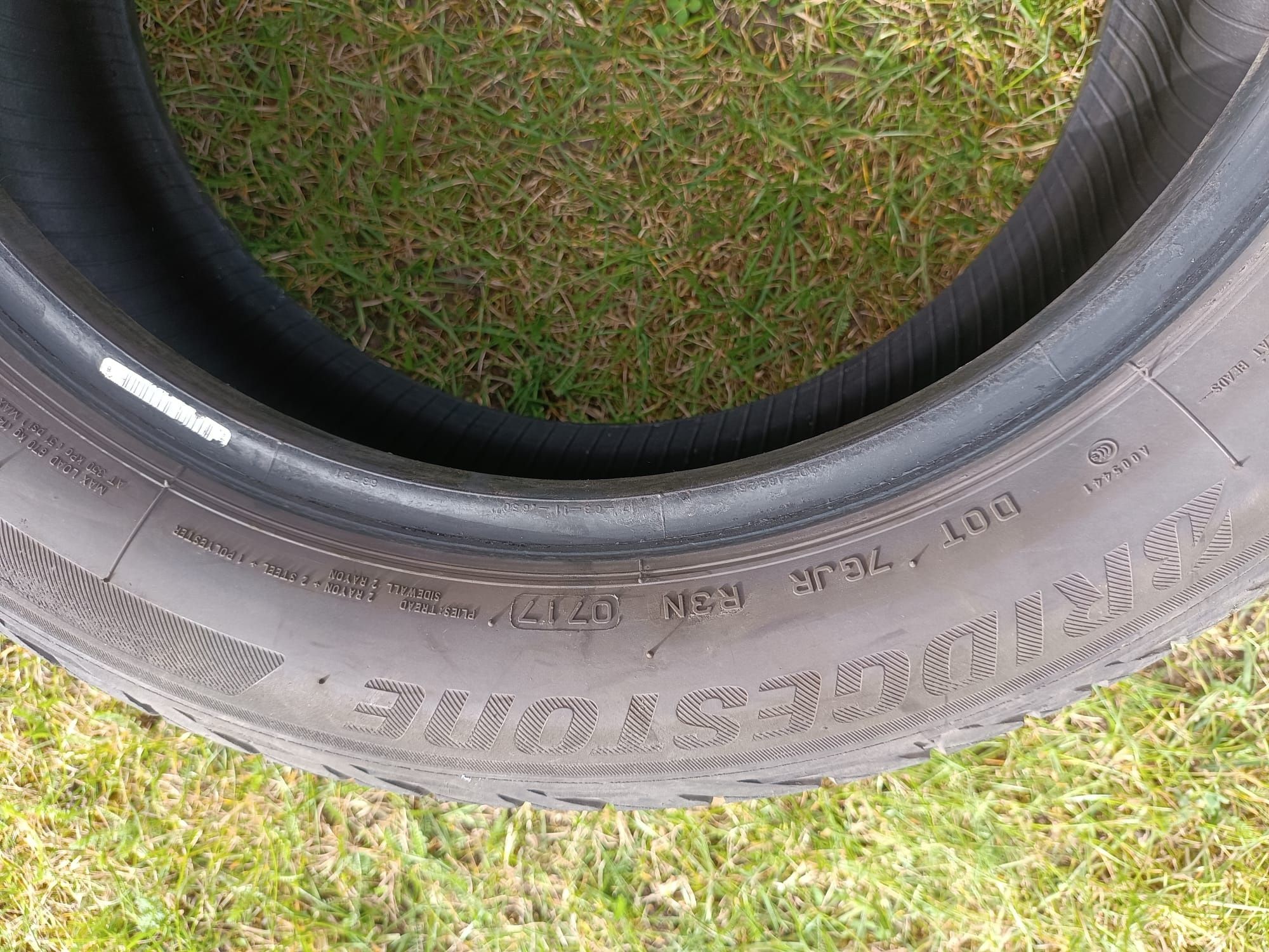 Komplet opon Bridgestone Turanza T001 17" 225/50