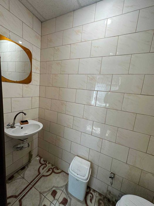 КВАСИЛІВ 90м2 Здам ФАСАДНЕ ОКРЕМОСТОЯЧЕ приміщеня зДілянкою надДорогою