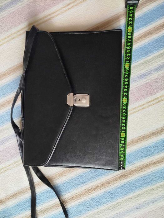 Портфель для документів