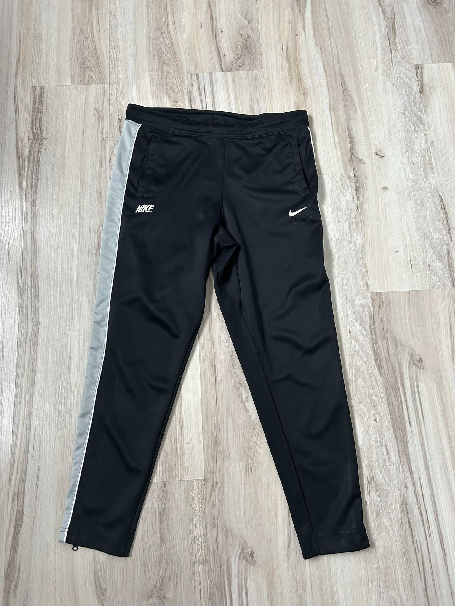 Spodnie dres Nike Vintage swoosh 80’ 90’ 00’ style
