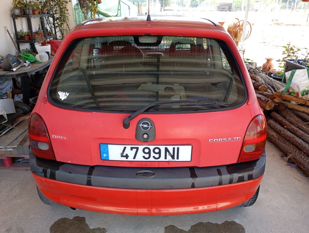 Opel corsa B 1.5 TD comercial