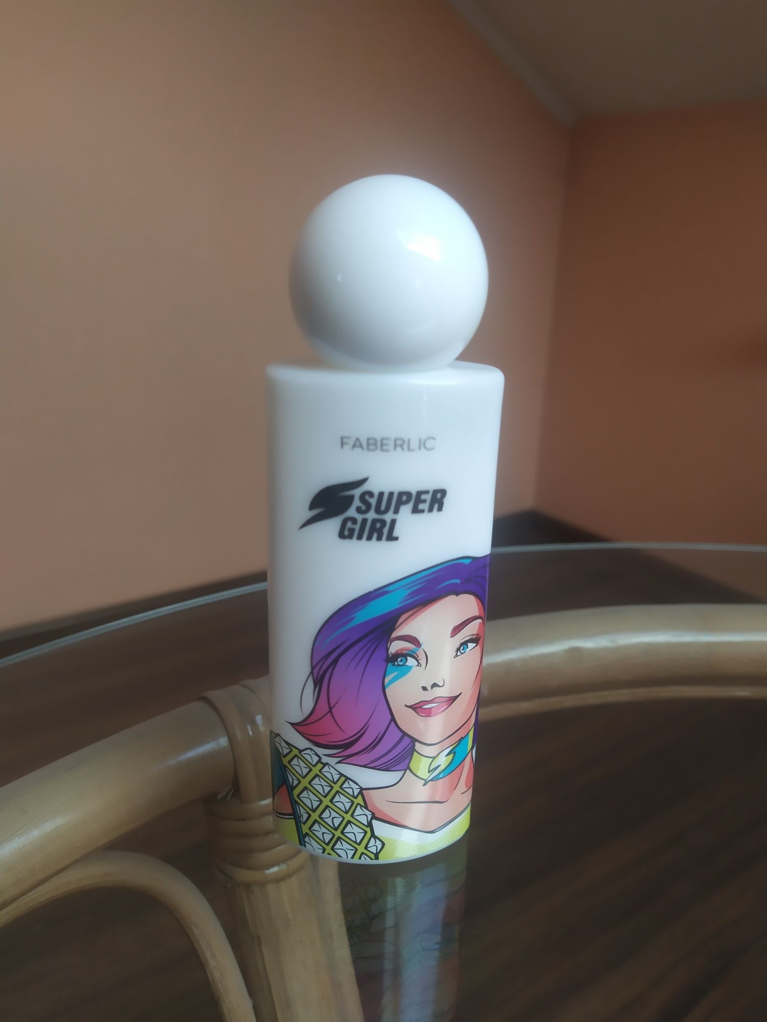 Perfumy Faberlic zapach damski super girl