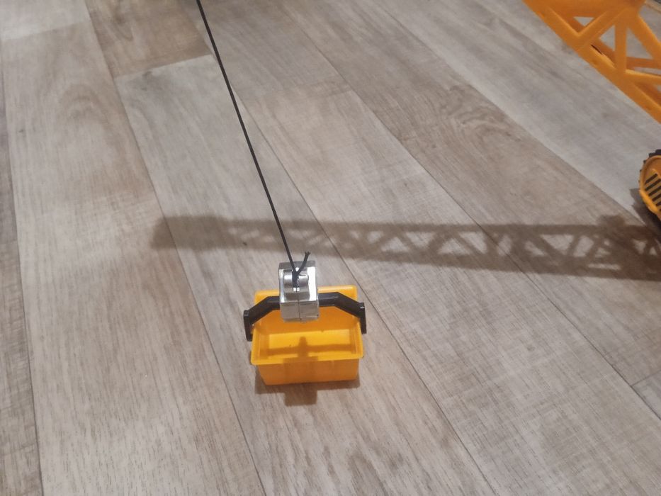 Экскаватор на управлении