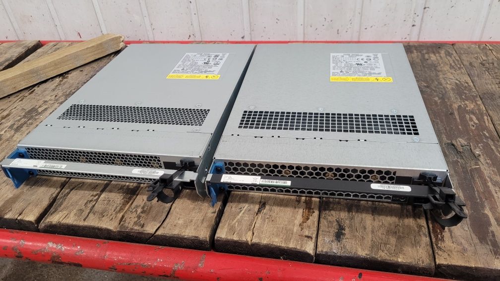 Блок питания 600w. Delta Electronics