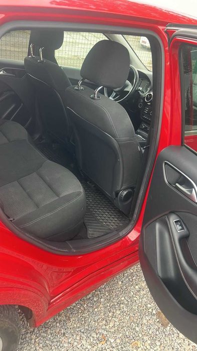 Продам MERCEDES-BENZ 28кВт Рік випуску 2016