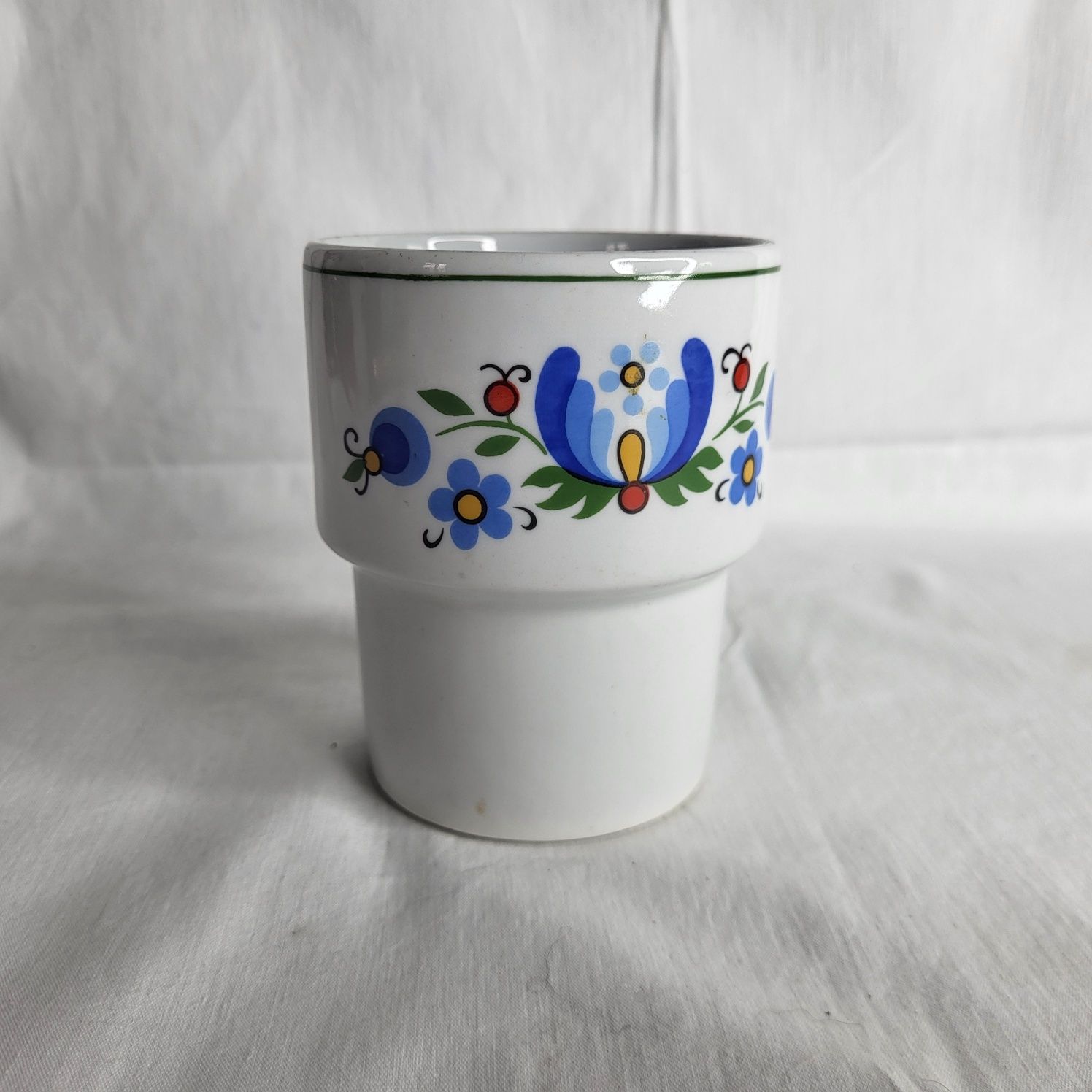 Piękny kubek porcelit LUBIANA ¹²⁷