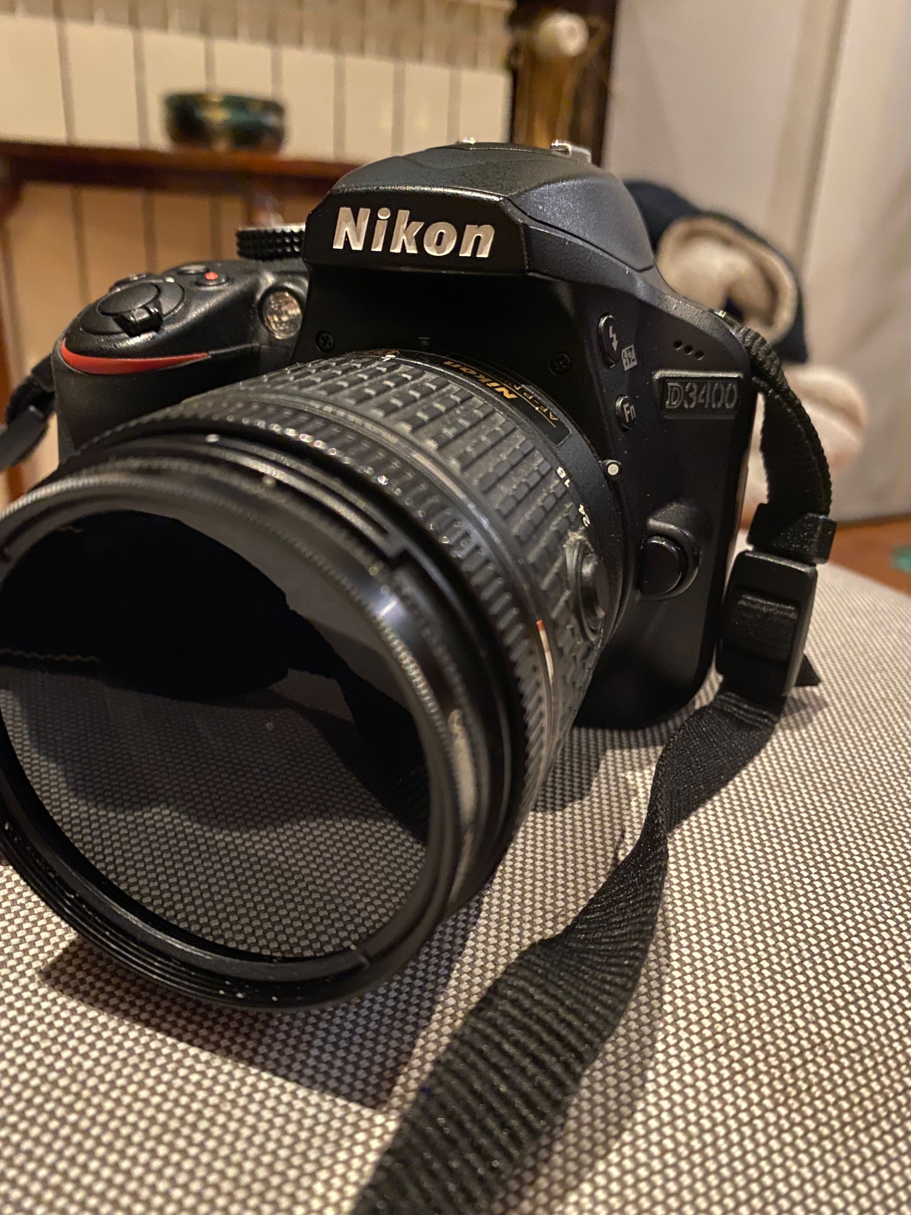 Máquina fotográfica Nikon D3400 + objectiva 18-55mm