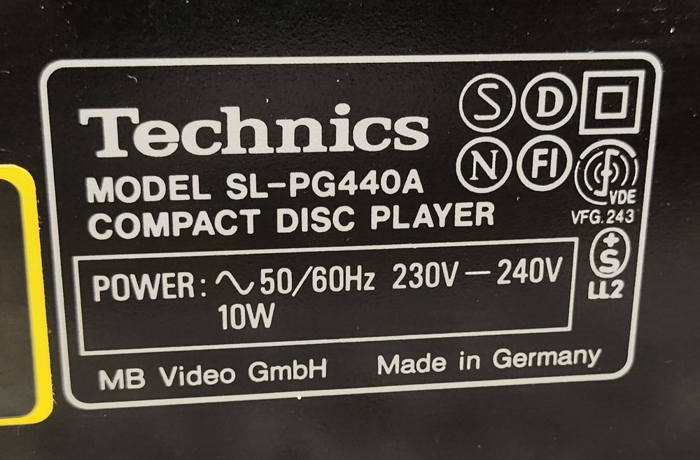 Odtwarzacz CD Technics SL-PG440A