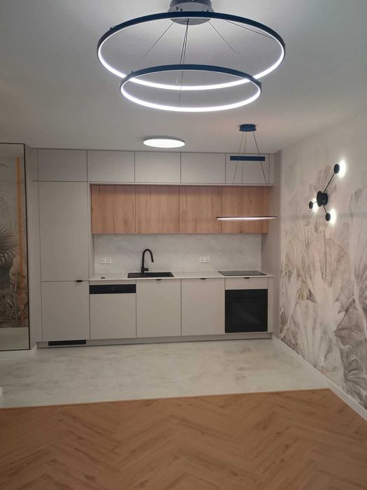 Kompleksowe Remonty i Wykończenia Wnętrz