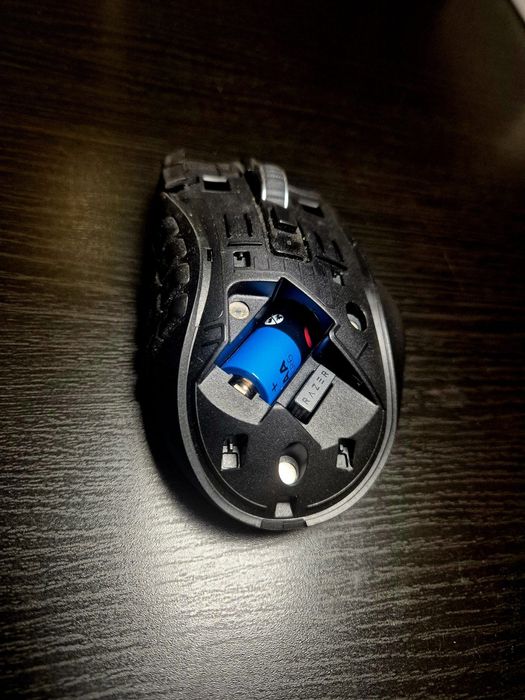 myszka bezprzewodowa Razer naga v2