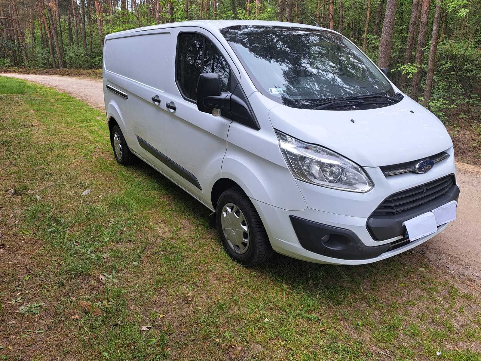 Ford Transit Custom L2 H1 LONG 2,0 130km 2017 rok Klima FAK 23%