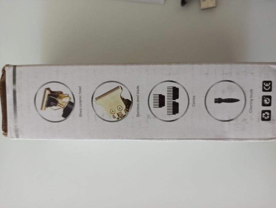 Máquina cortar cabelo/barba