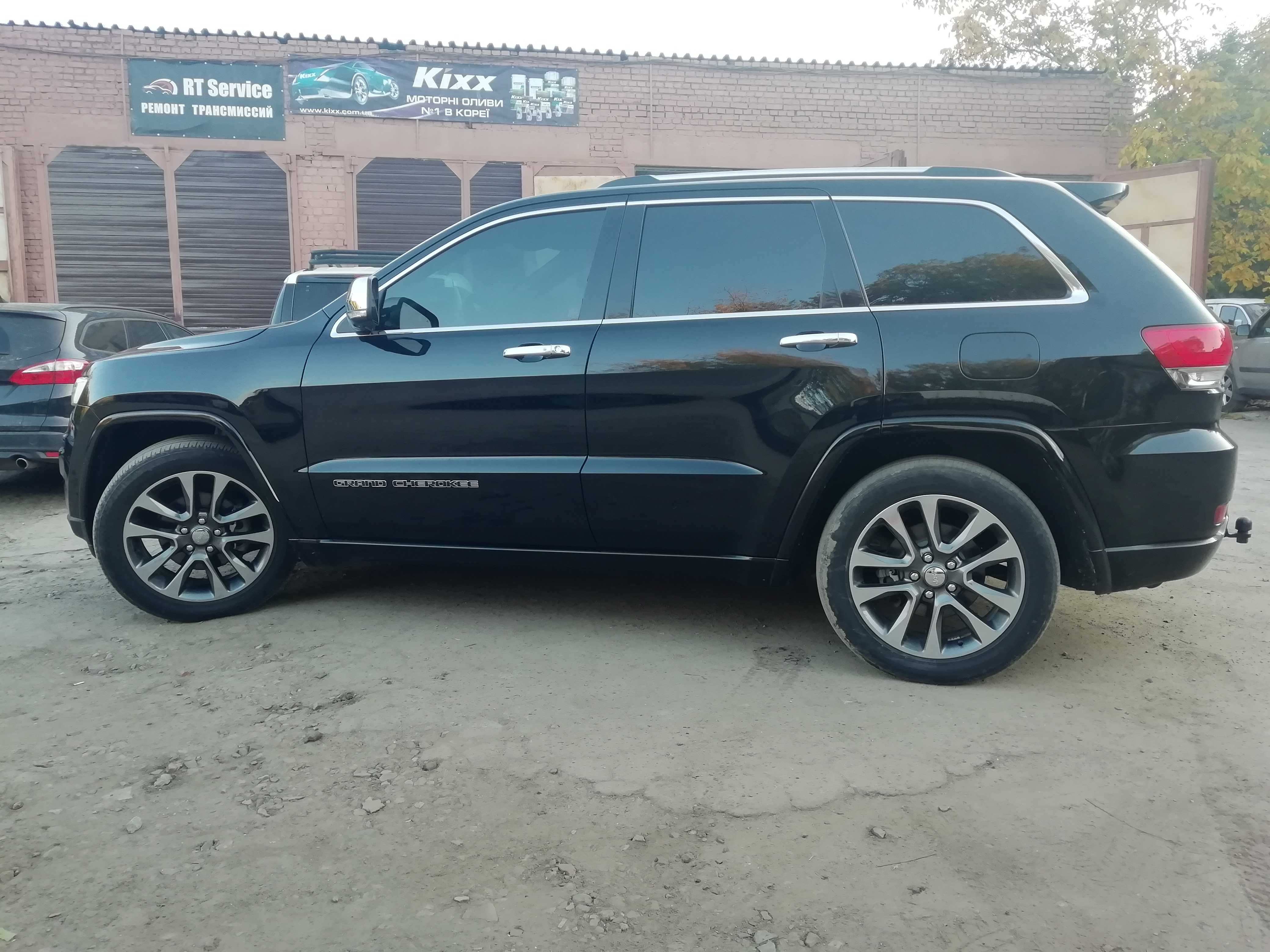 Jeep Grand Cherokee OVERLAND 2017