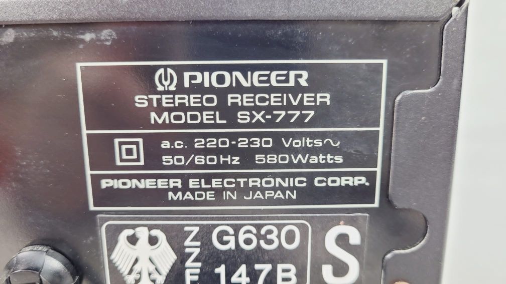 Pioneer SX 777 AMPLITUNER STEREO 580W radio 2x100W wzmacniacz