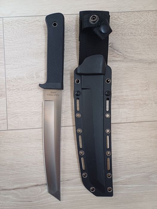 Ніж. Cold steel recon tanto